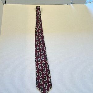 Hickory-Freeman fine silk tie